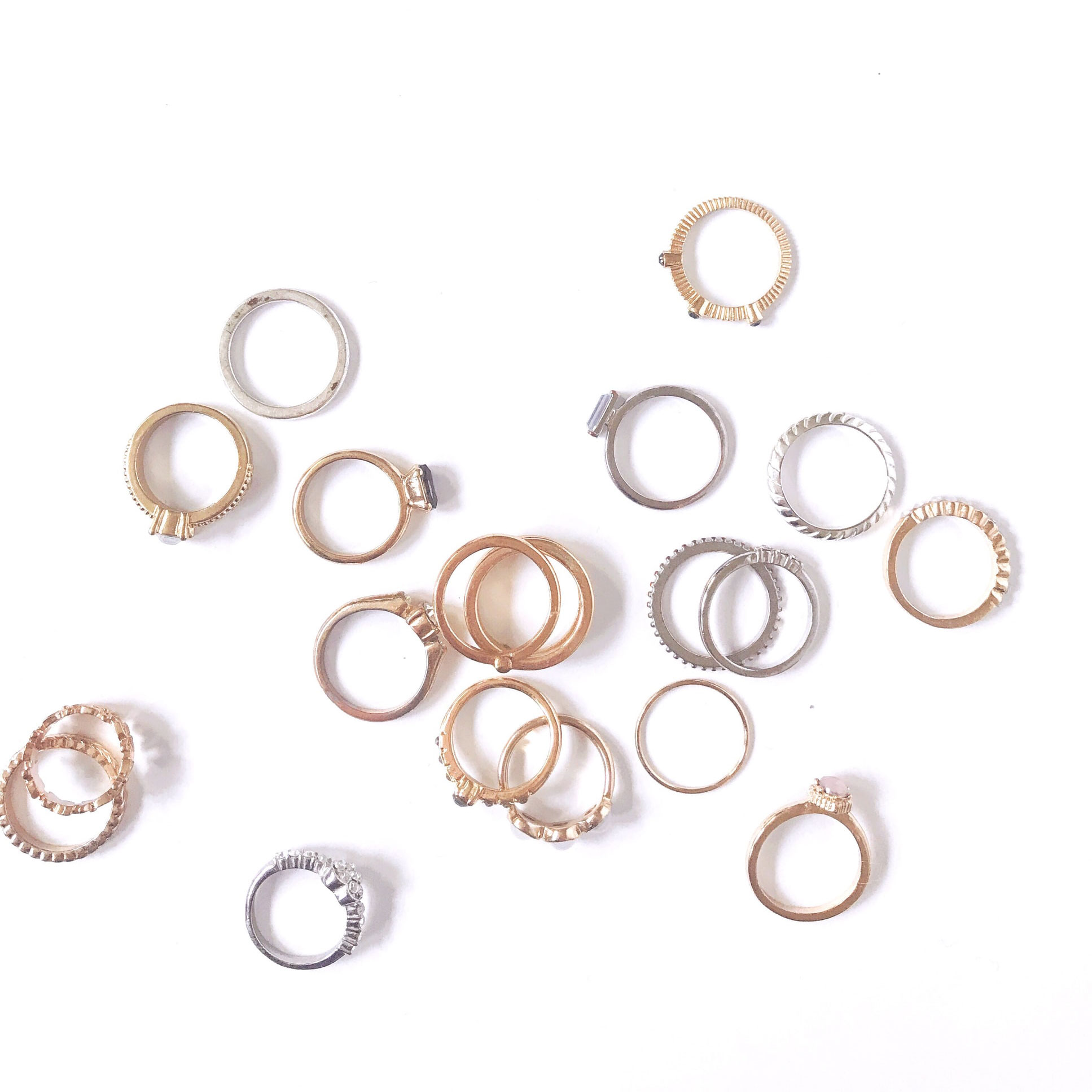 LOTS-OF-RINGS